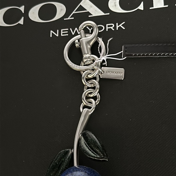 NWT Coach Glitter Blueberry Bag Charm - Picture 6 of 7